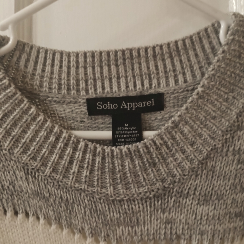 Sweater (Size M)